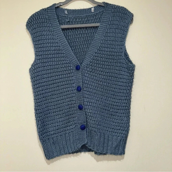 Women’s  Blue Coloured Button Down Knitted Coastal Grandma Sweater Vest No Tags - Picture 4 of 16